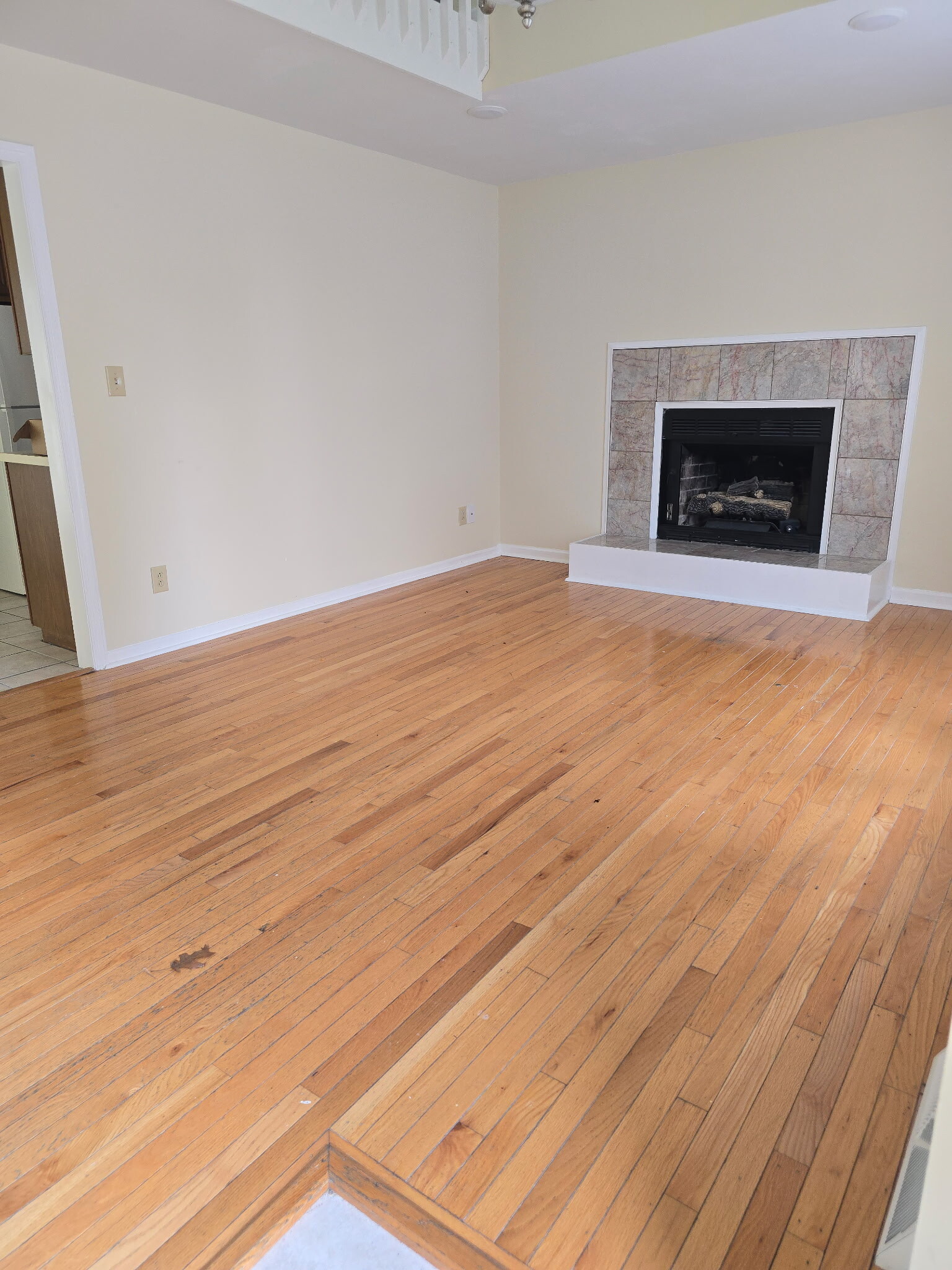 Building Photo - 106 Car Mol Dr