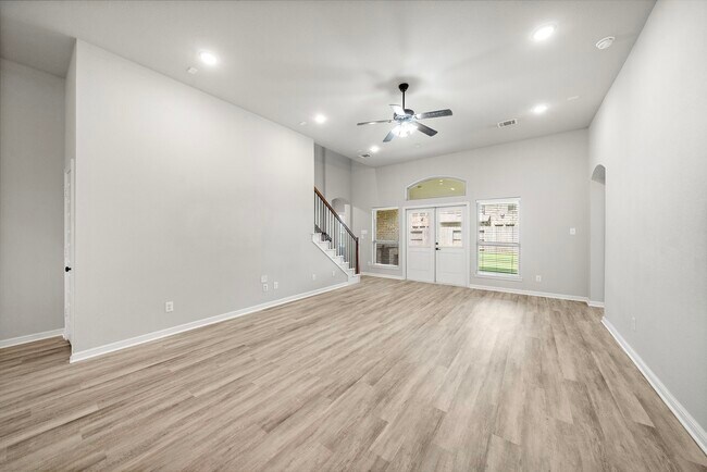 Building Photo - 27924 Seger Bnd Trl