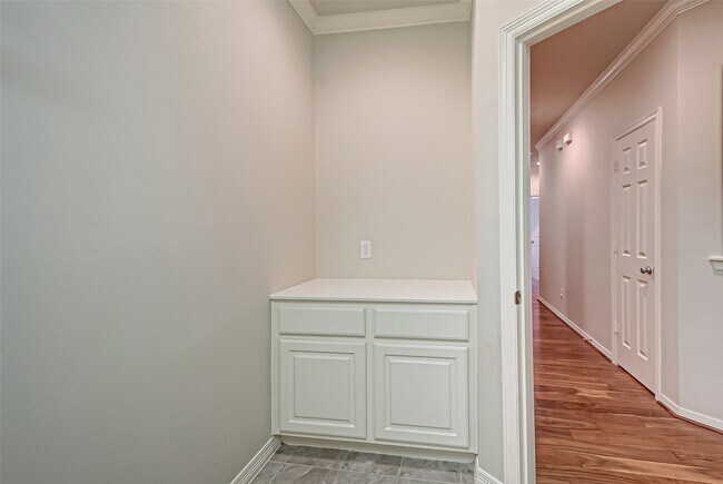 Building Photo - 14418 Basalt Ln