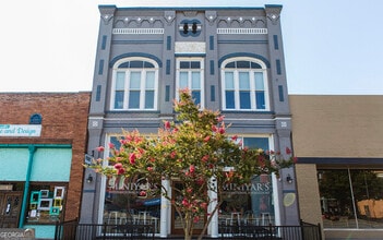 Building Photo - 114 Broad St