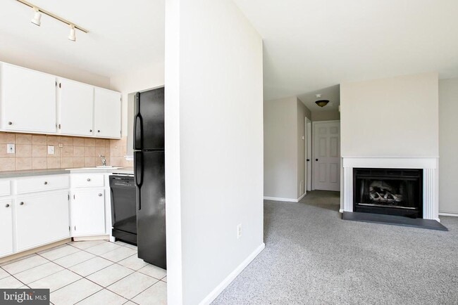 Building Photo - 645 Covington Ct