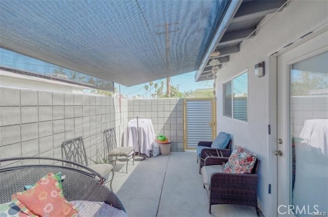 Building Photo - 587 El Placer Rd