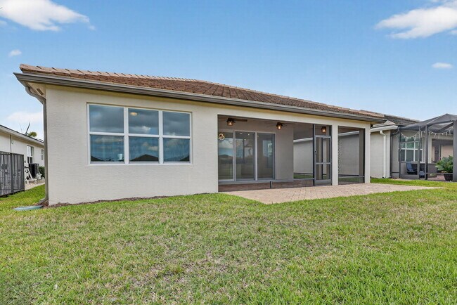 Building Photo - 11765 SW Poseidon Way