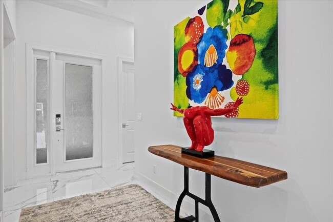 Building Photo - 13673 Artisan Cir