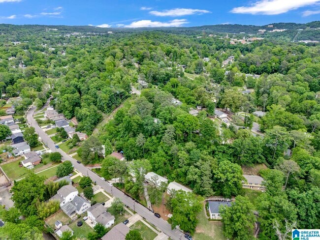 Building Photo - 917 S Forrest Dr