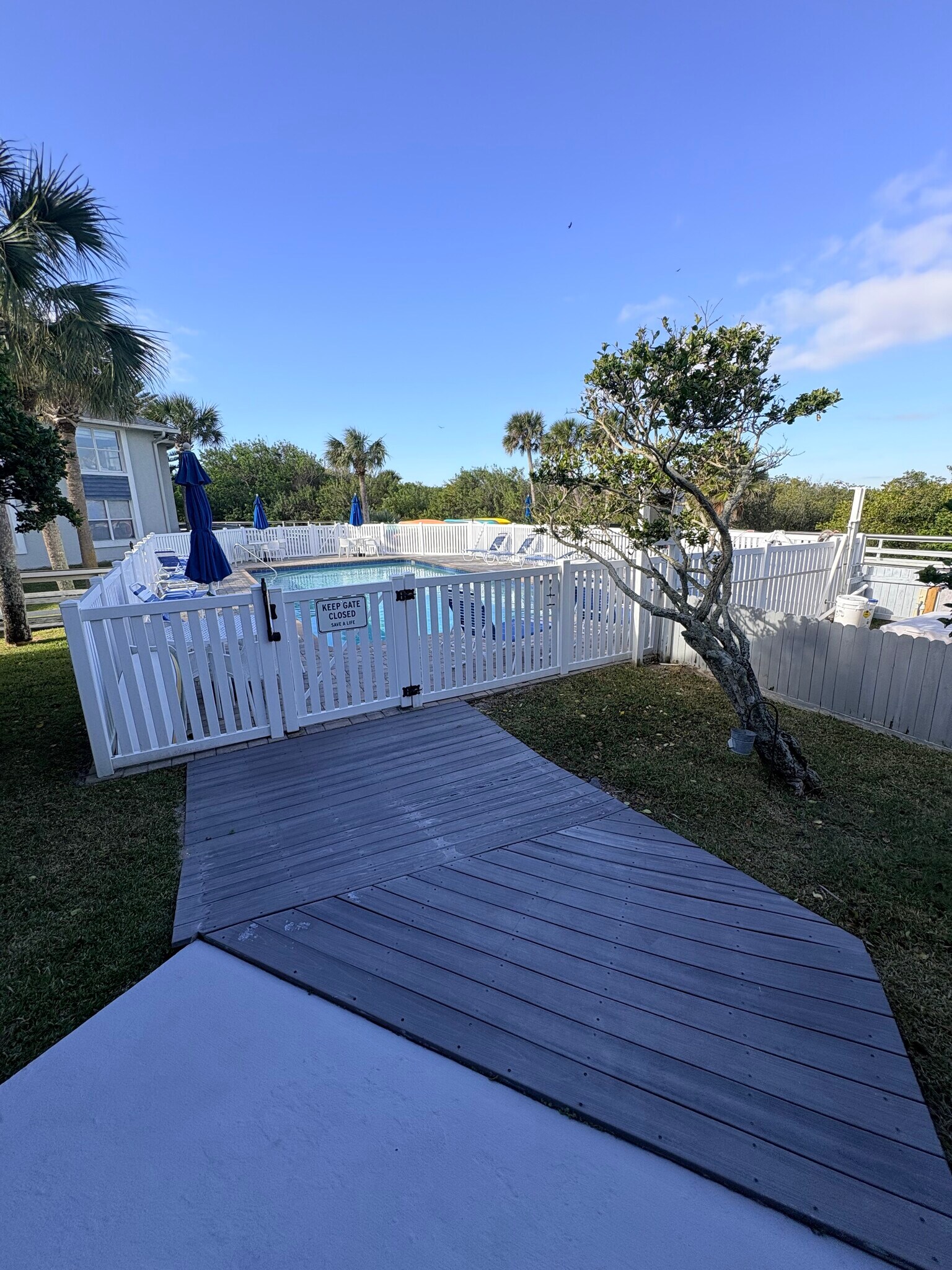 Building Photo - 4870 S Atlantic Ave