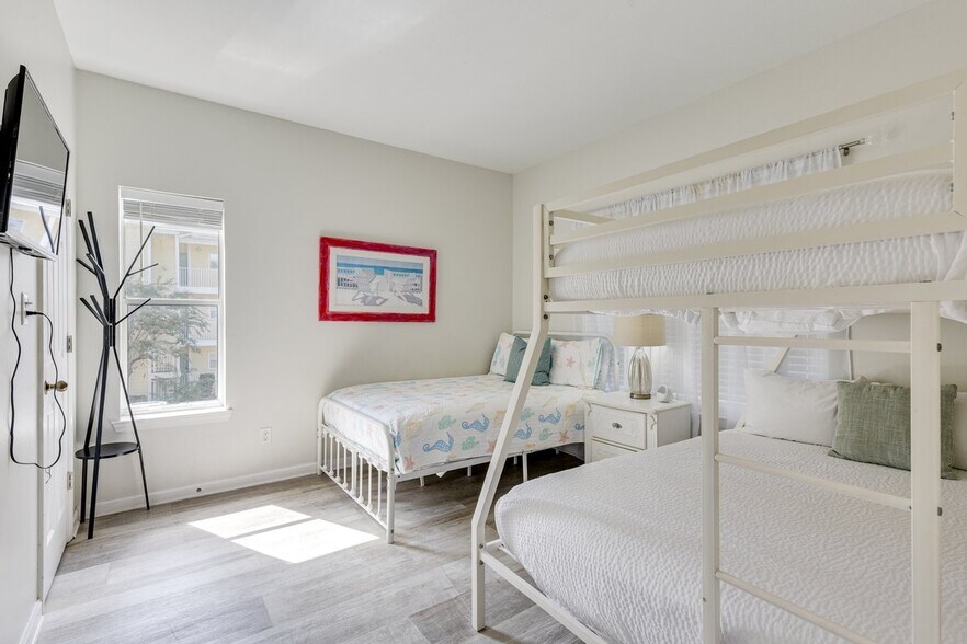 Building Photo - 200 Sandestin Ln