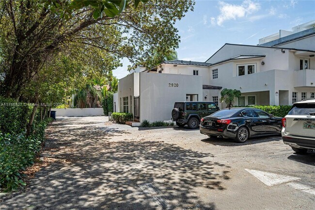 Building Photo - 2918 Bird Ave