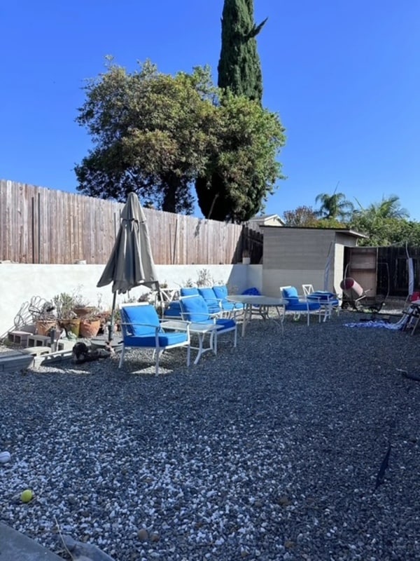 Building Photo - 9228 Ronda Ave