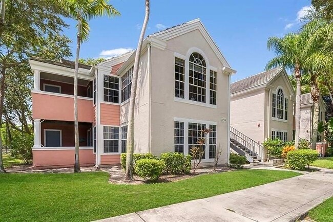 Primary Photo - 1055 Crystal Way