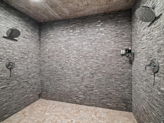 Building Photo - 117 Partridge Ln