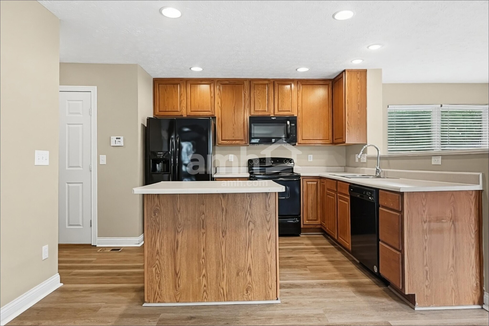 Building Photo - 4402 Coveflower Ct