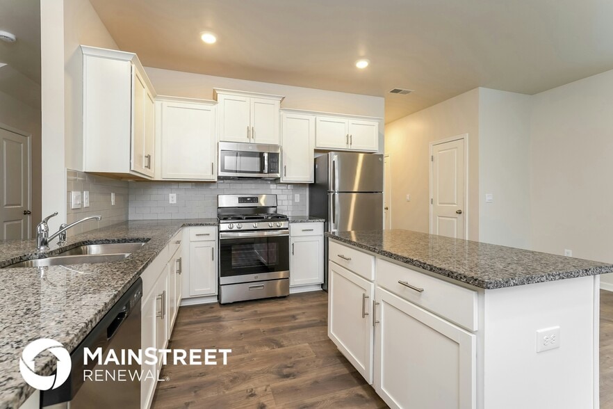 Building Photo - 177 Rhett Ave