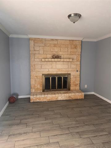 Building Photo - 514 E Lynn Dr