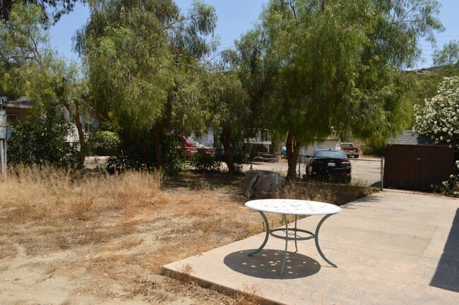 Building Photo - 31101 San Timoteo Canyon Rd