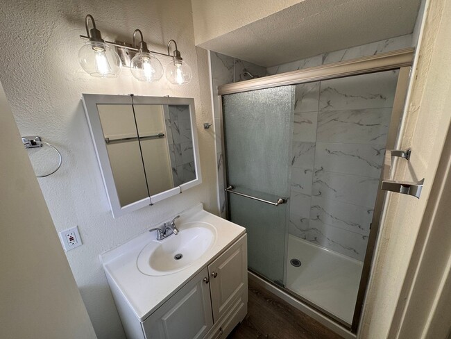 Building Photo - Newly remodeled house on a corner lot!!  M...