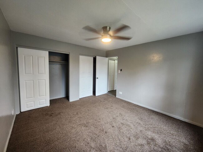 Building Photo - 1994 Elmira St