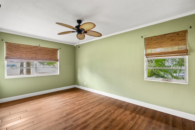 Building Photo - 146 Menendez Rd