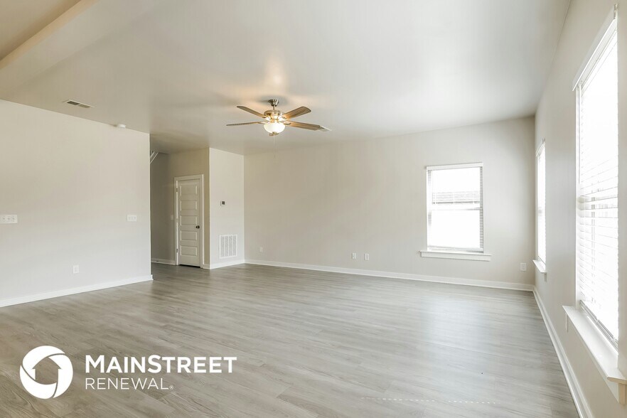 Building Photo - 115 Ridgeview Cir
