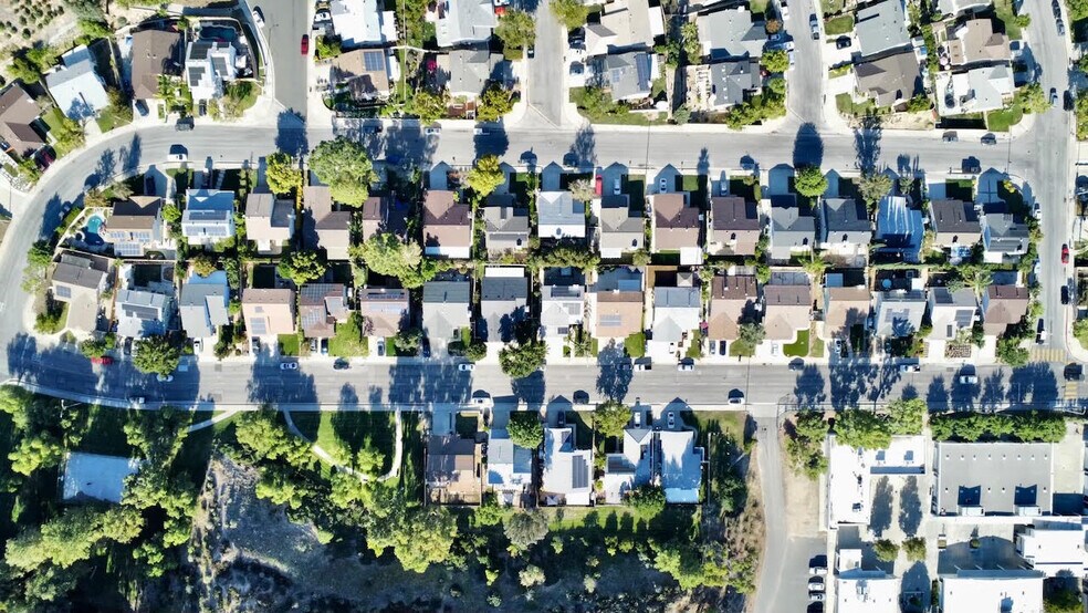 Building Photo - 21945 Centurion Way