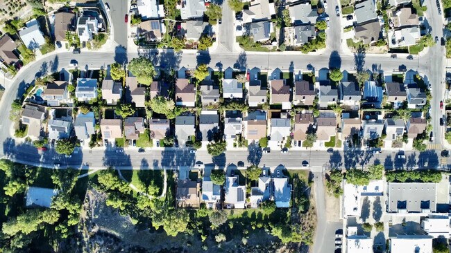 Building Photo - 21945 Centurion Way