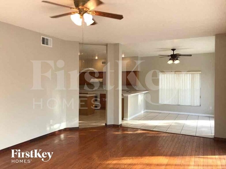 Building Photo - 308 Forrest Crest Ct