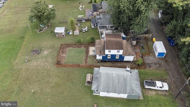 Building Photo - 1304 Tuggies Rd