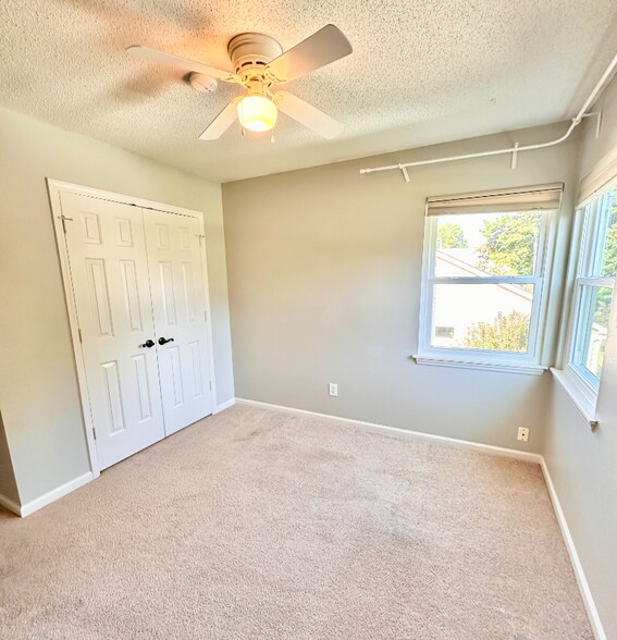 Building Photo - 10223 Bon Meade Ln