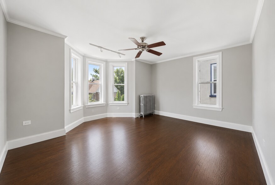 Building Photo - 4410 Manayunk Ave
