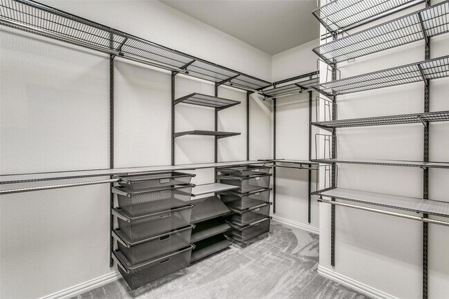 Building Photo - 9117 Kaitlyn Ct