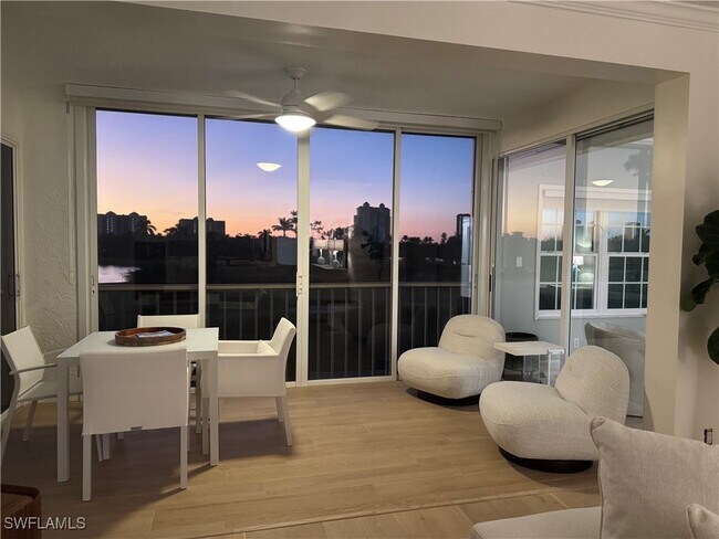 Building Photo - 4140 Bayhead Dr