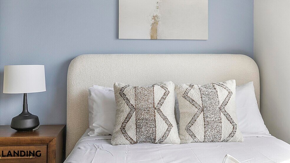 Building Photo - 4689 Mustang Pkwy