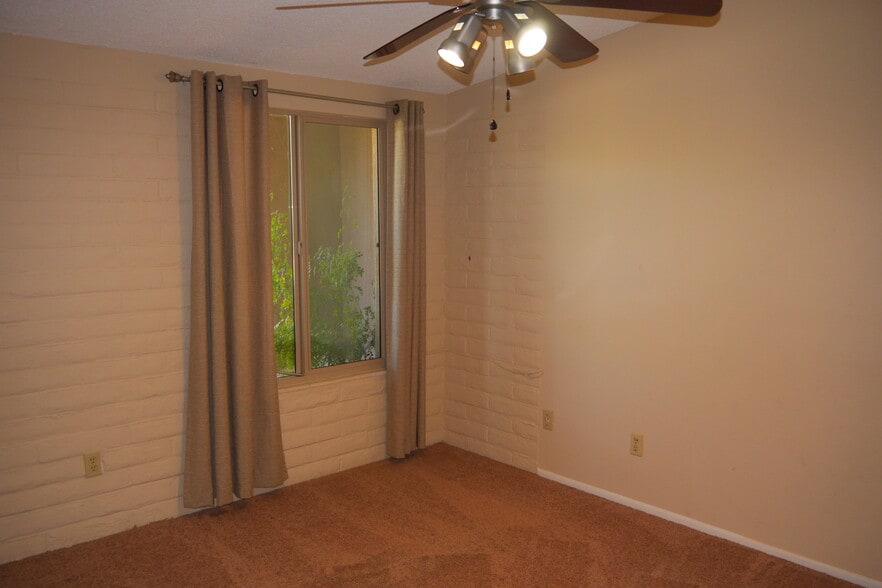 Building Photo - 6510 N Camino Arturo