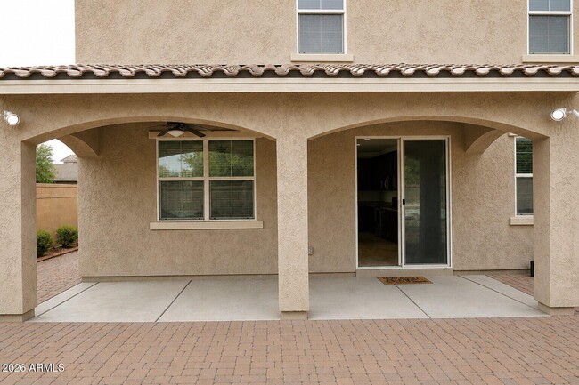 Building Photo - 1131 E Binner Dr