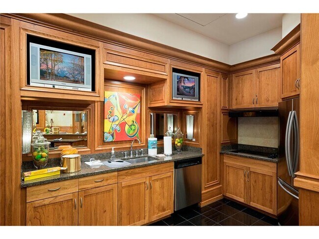 Building Photo - 500 E Grant St