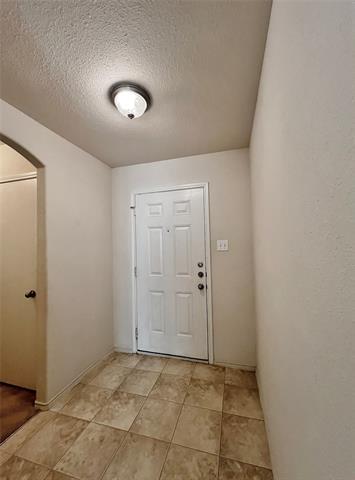 Building Photo - 2605 Castle Pines Dr