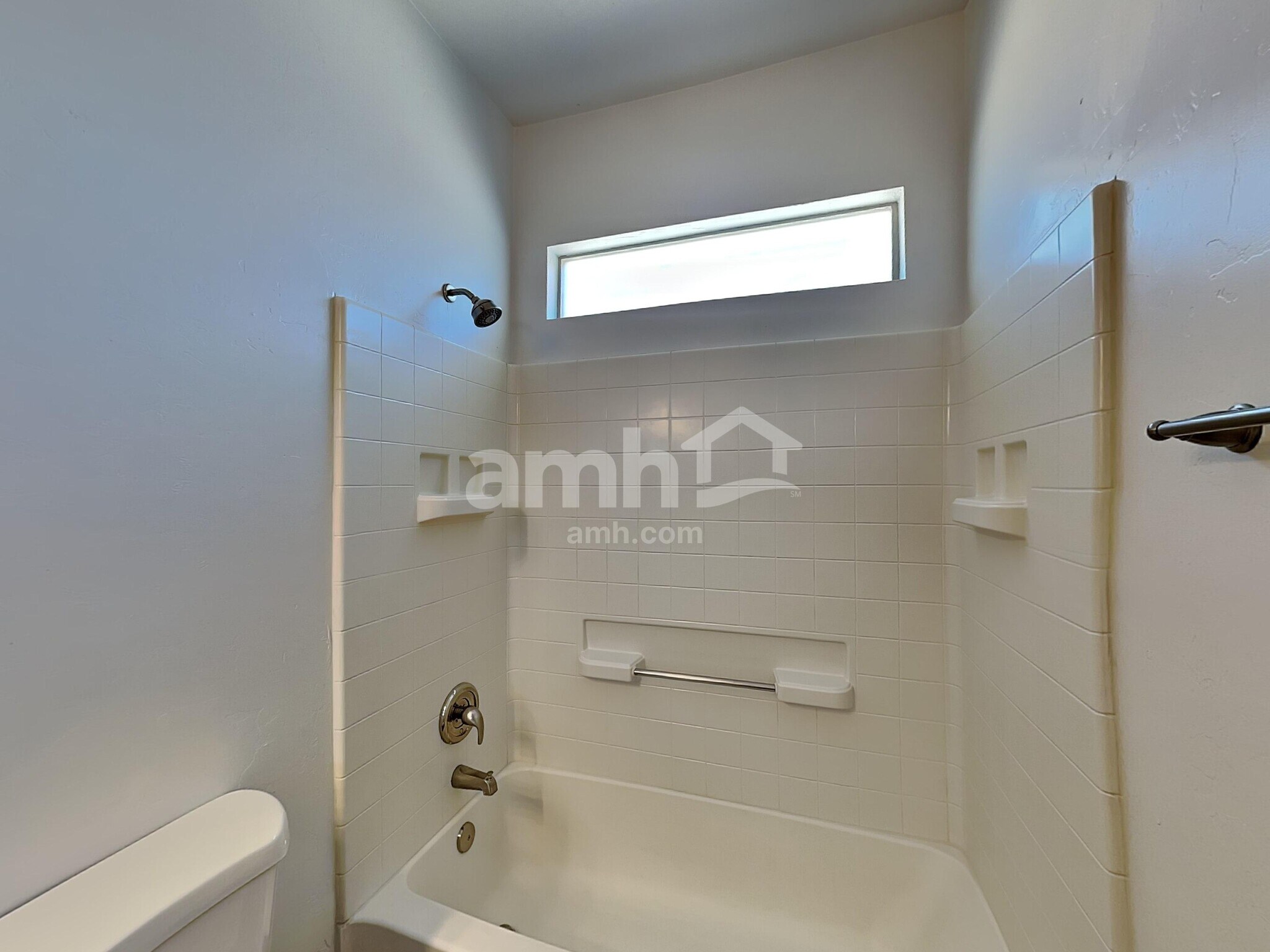 Building Photo - 11320 Harvester