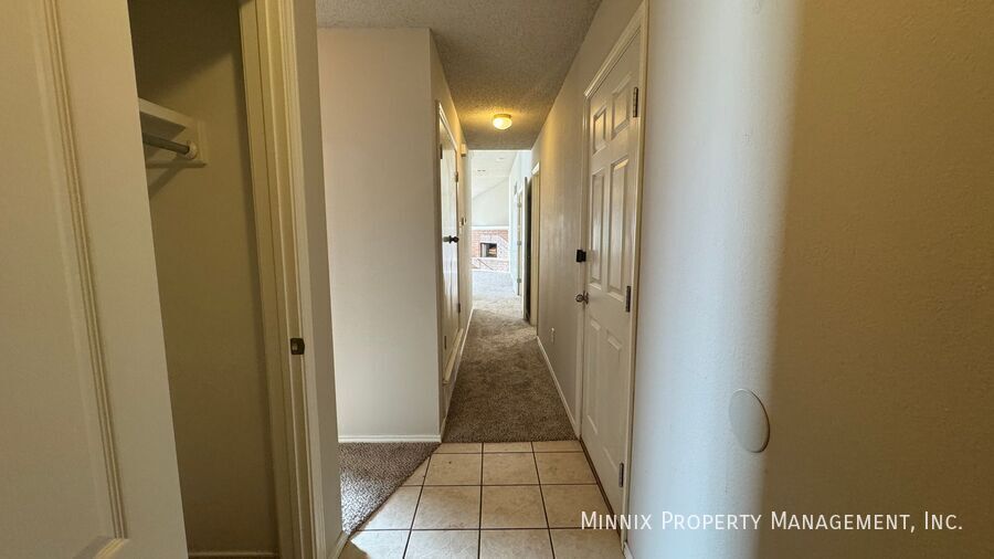 Building Photo - 9704 Ave U Ave