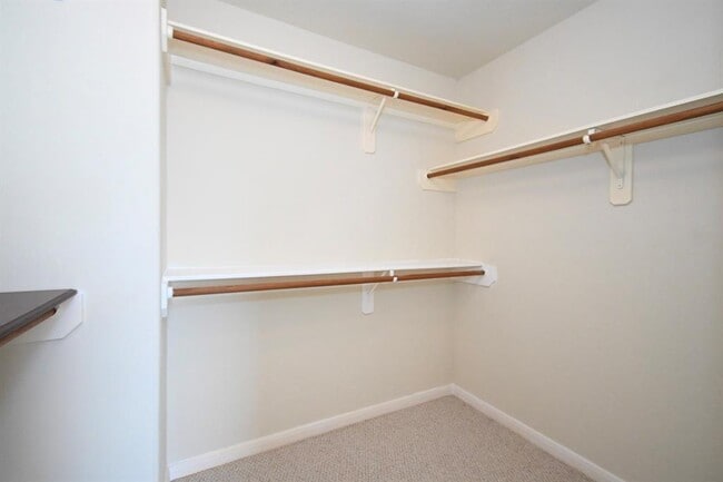 Building Photo - 13330 Vineyard Falls Dr
