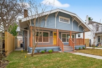 Building Photo - 4413 Roseland St