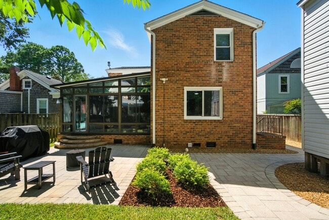 Building Photo - 6314 Richmond Pl