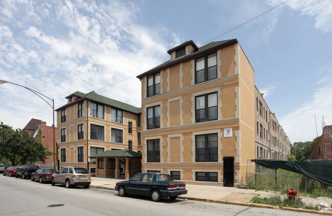 Primary Photo - Wolcott Apartments
