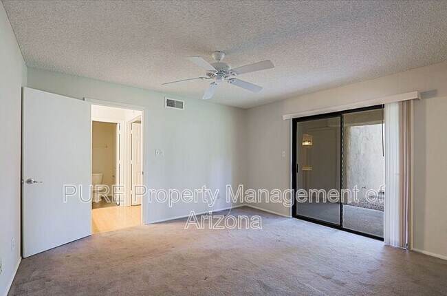 Building Photo - 9355 N 91st St