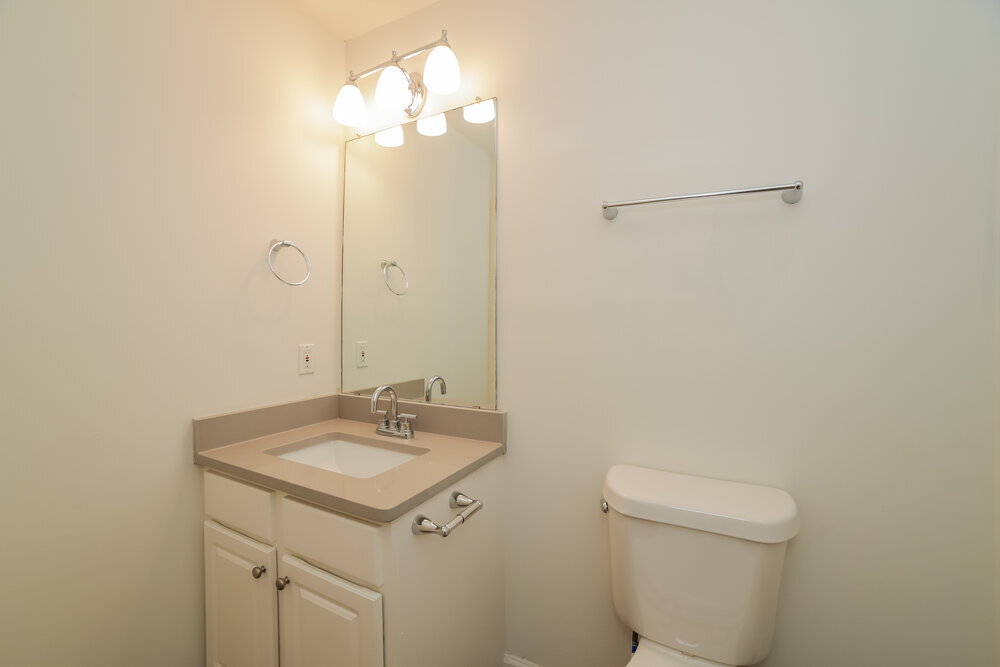 Building Photo - 2851 Cedar Trace Dr
