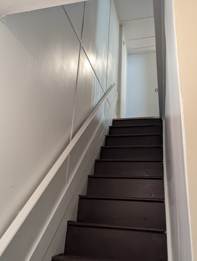 Building Photo - 52 Terrace St