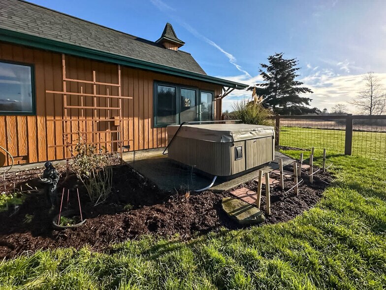 Building Photo - 122 Tyler View Pl