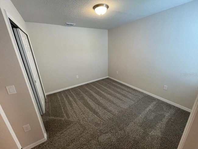 Building Photo - 407 Legacy Lp