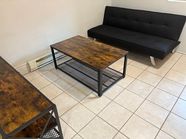 Building Photo - 5847 Nicholson St