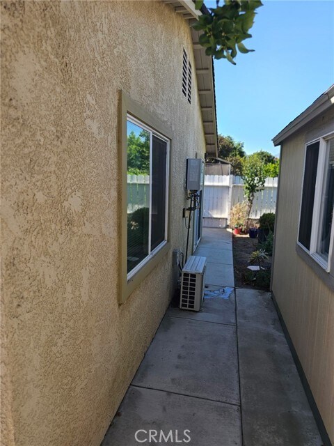 Building Photo - 13523 Norton Ave