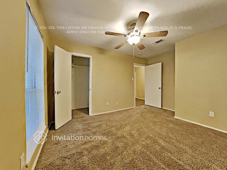 Building Photo - 6530 Bridgegate Dr